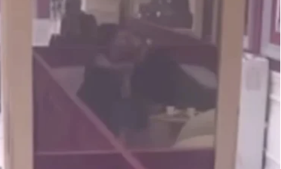 Asmin i Anita se ljube
